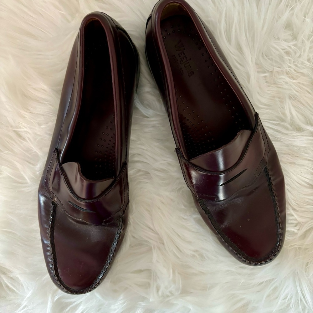 Gh Bass Weejuns Vintage penny loafers Men’s 9.5 Women’s 11.